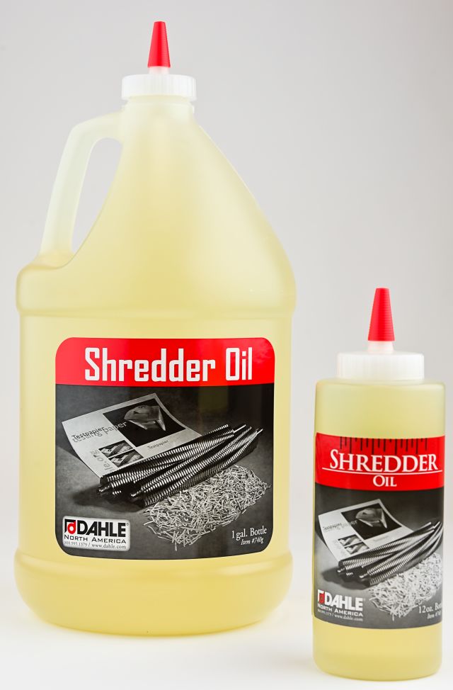 The image of Dahle 20721 Shredder Oil - 12 Ounces Bottle